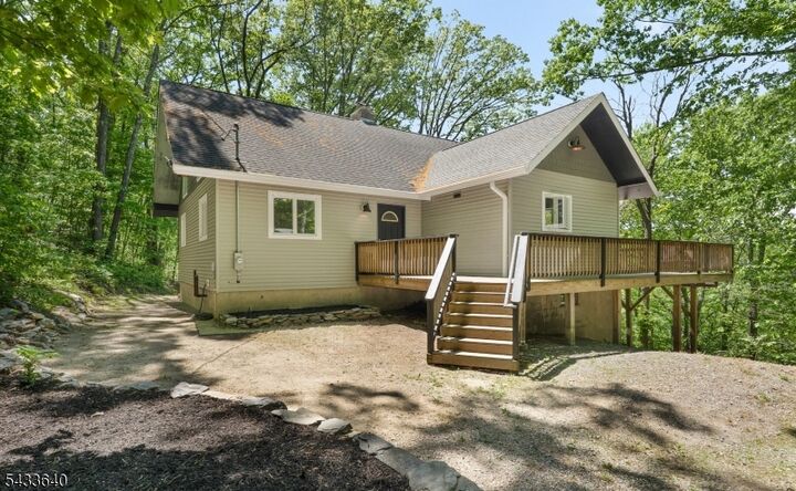 Property Photo: 24 Toboggan Trl NJ 07461