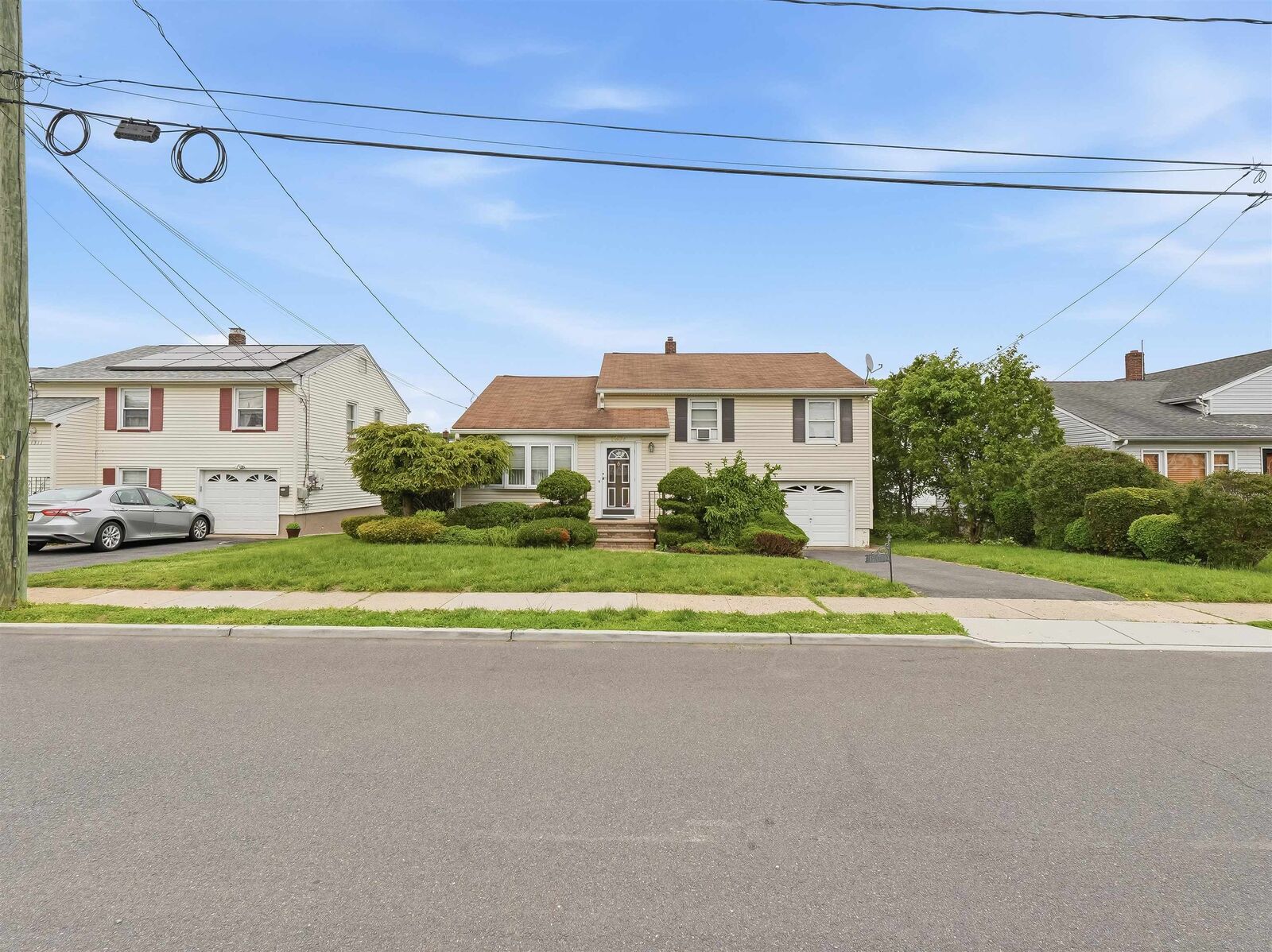 Property Photo: 1307 Dartmouth Terrace NJ 07083