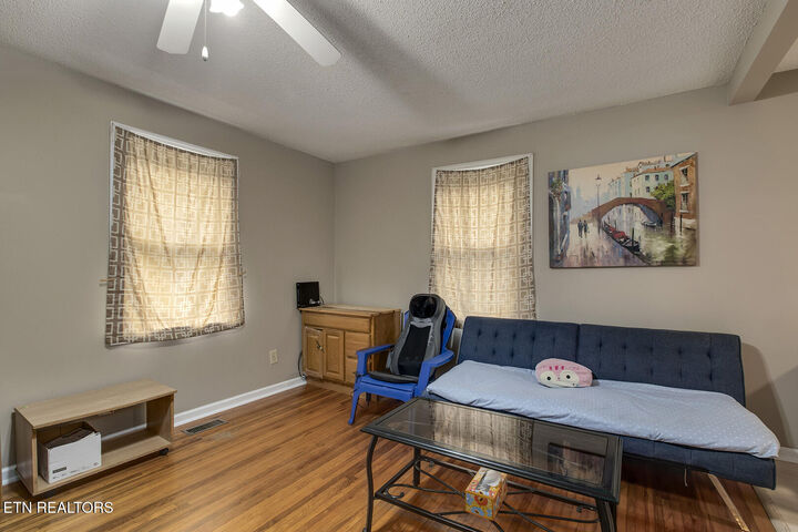 Property Photo:  438 Kingwood St  TN 37763 