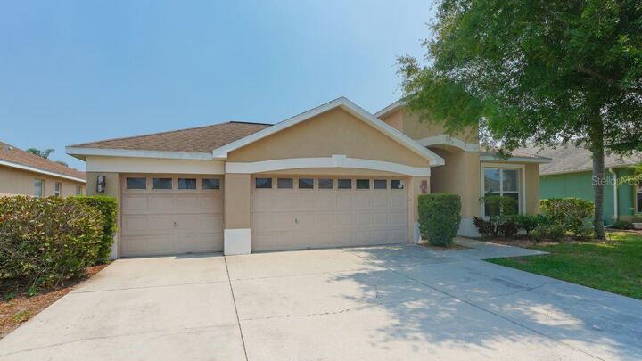 Property Photo: 5453 New Covington Drive FL 34233