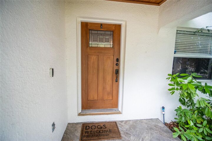 Property Photo: 2429 S Brown Avenue FL 32806