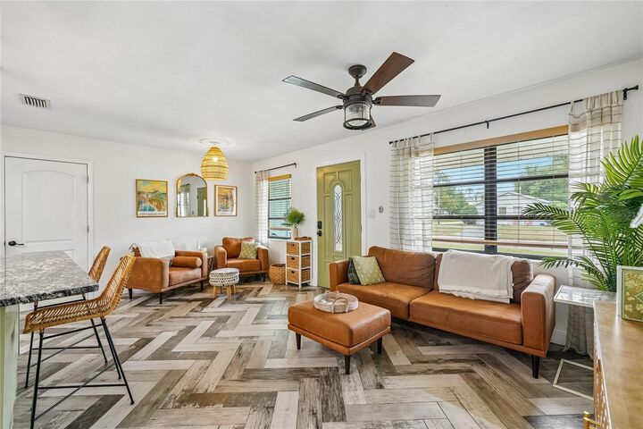 Property Photo:  5201 11th Avenue N  FL 33710 