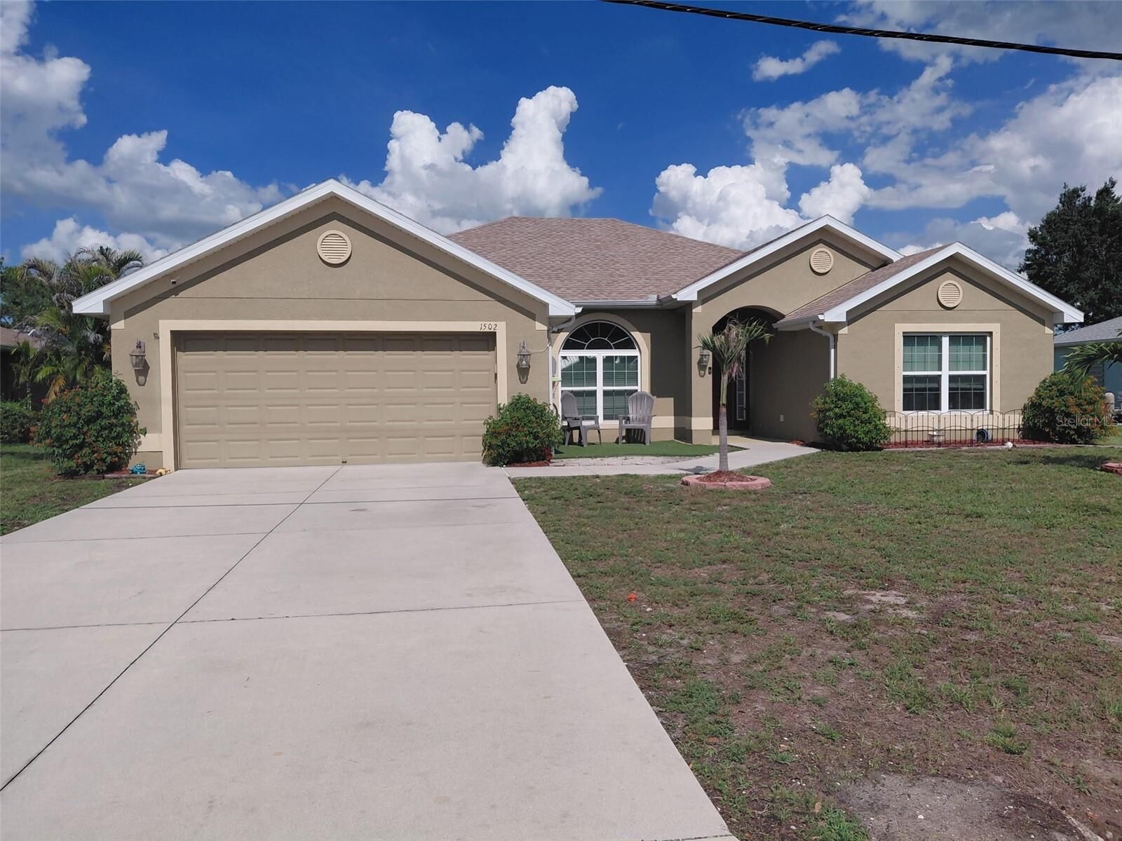 Property Photo: 1502 Navigator Road FL 33983
