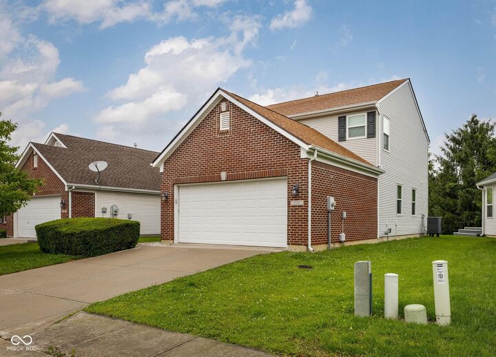 Property Photo:  5337 Pelham Way  IN 46216 