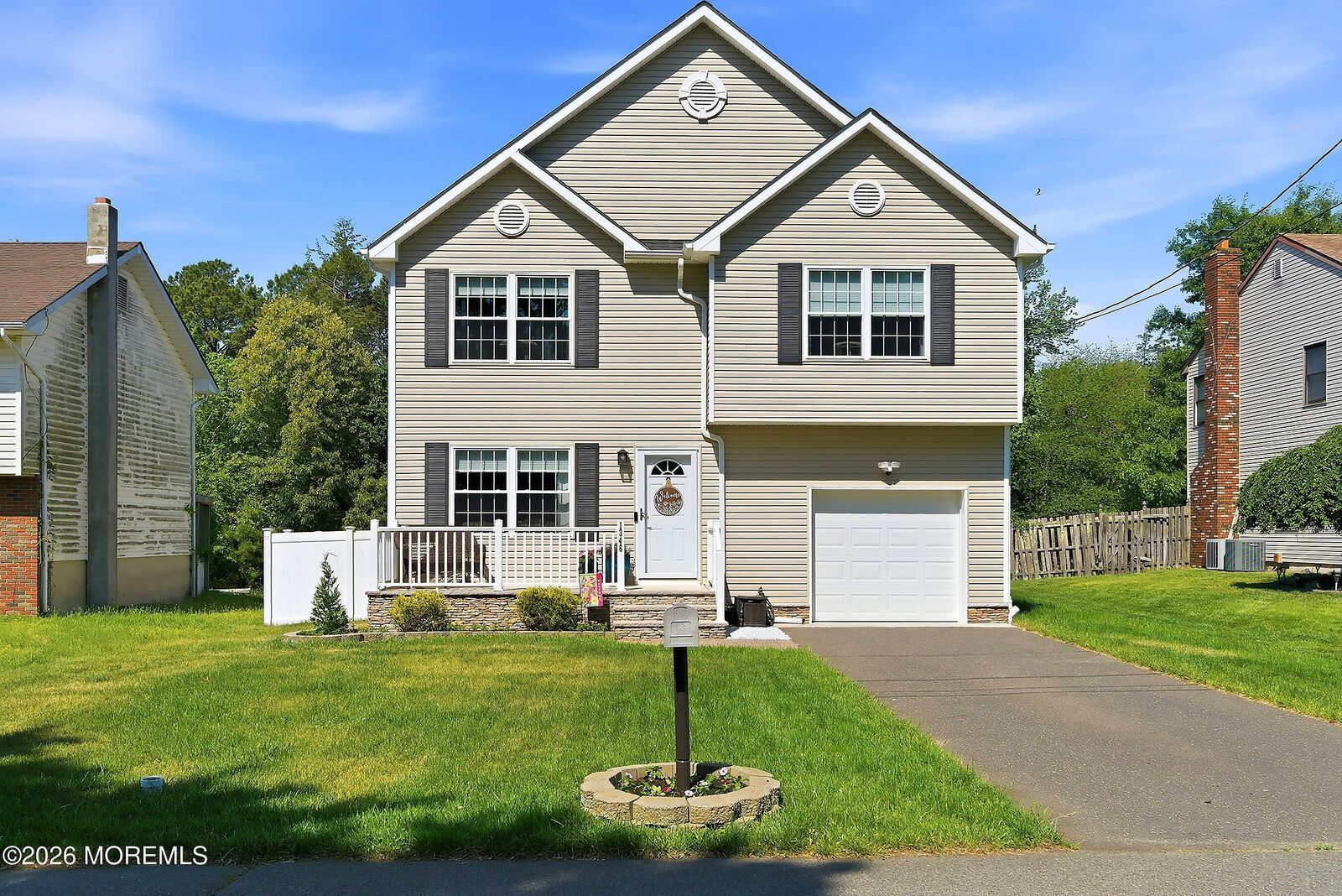 Property Photo:  1346 Lee Way  NJ 08731 
