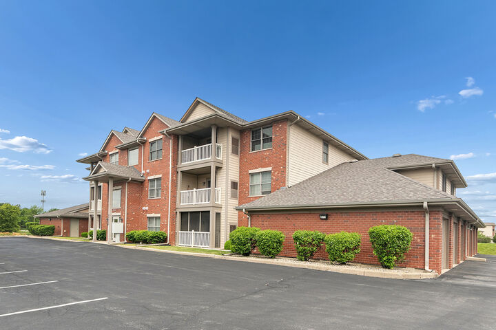 Property Photo:  20335 S Rainford Drive 1D  IL 60423 