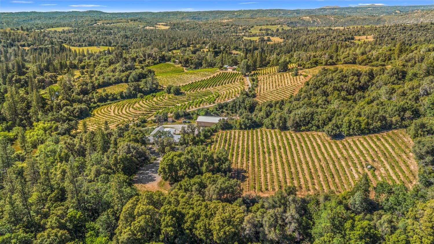 Property Photo: 8221 Stoney Creek Road CA 95684