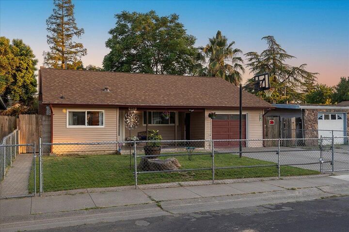 Property Photo:  953 Sharian Street  CA 95605 