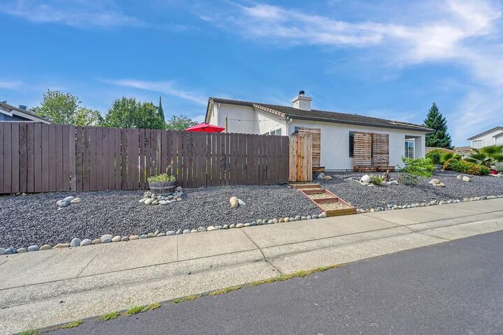 Property Photo:  201 Stavros Court  CA 95678 