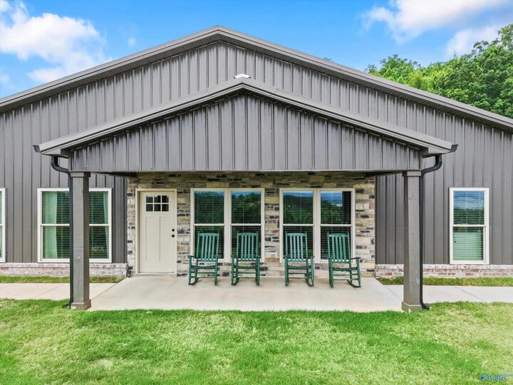 Property Photo: 6269 Scottsboro Hwy AL 35769