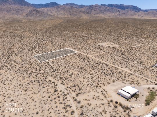 Property Photo:  4 E Red Horizon Rd  AZ 86432 