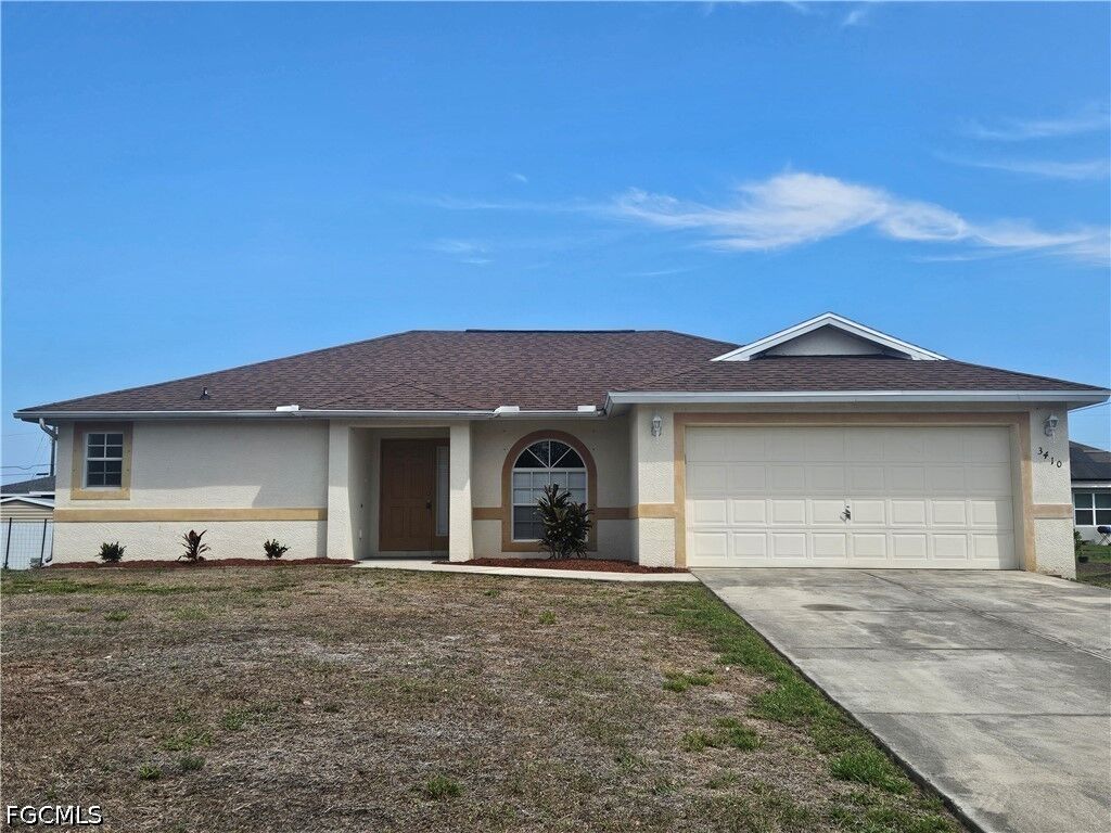 Property Photo:  3410 22nd Street SW  FL 33976 