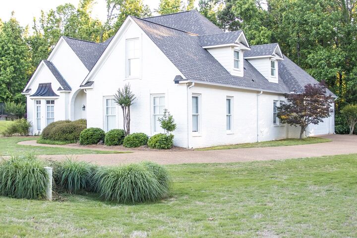 Property Photo:  709 Northpoint Cove  MS 38655 