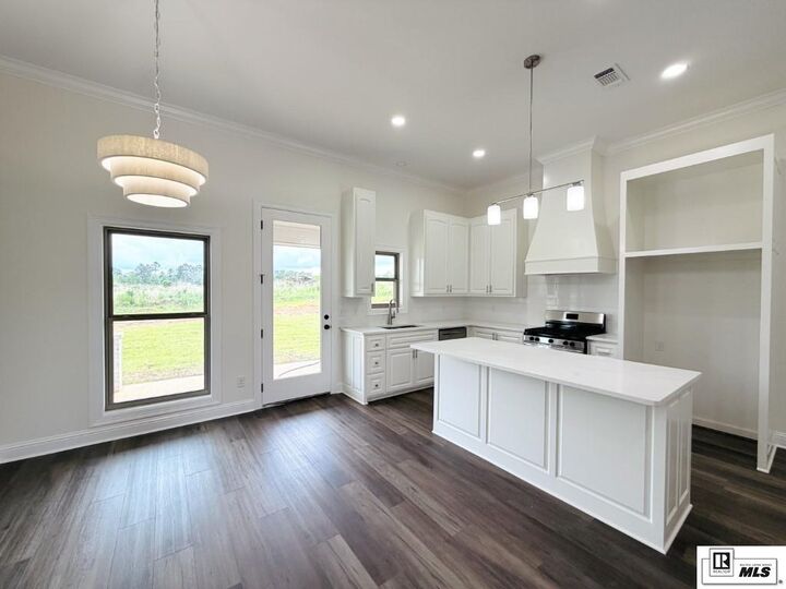 Property Photo:  142 Goodgoin Road  LA 71270 