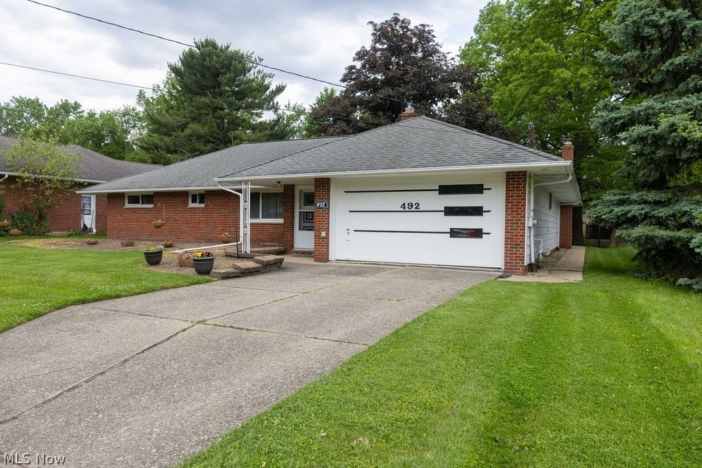 Property Photo:  492 Jeannette Drive  OH 44143 