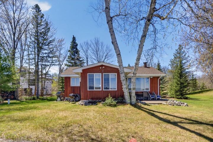 Property Photo: 10958 W Splithand Road MN 55744
