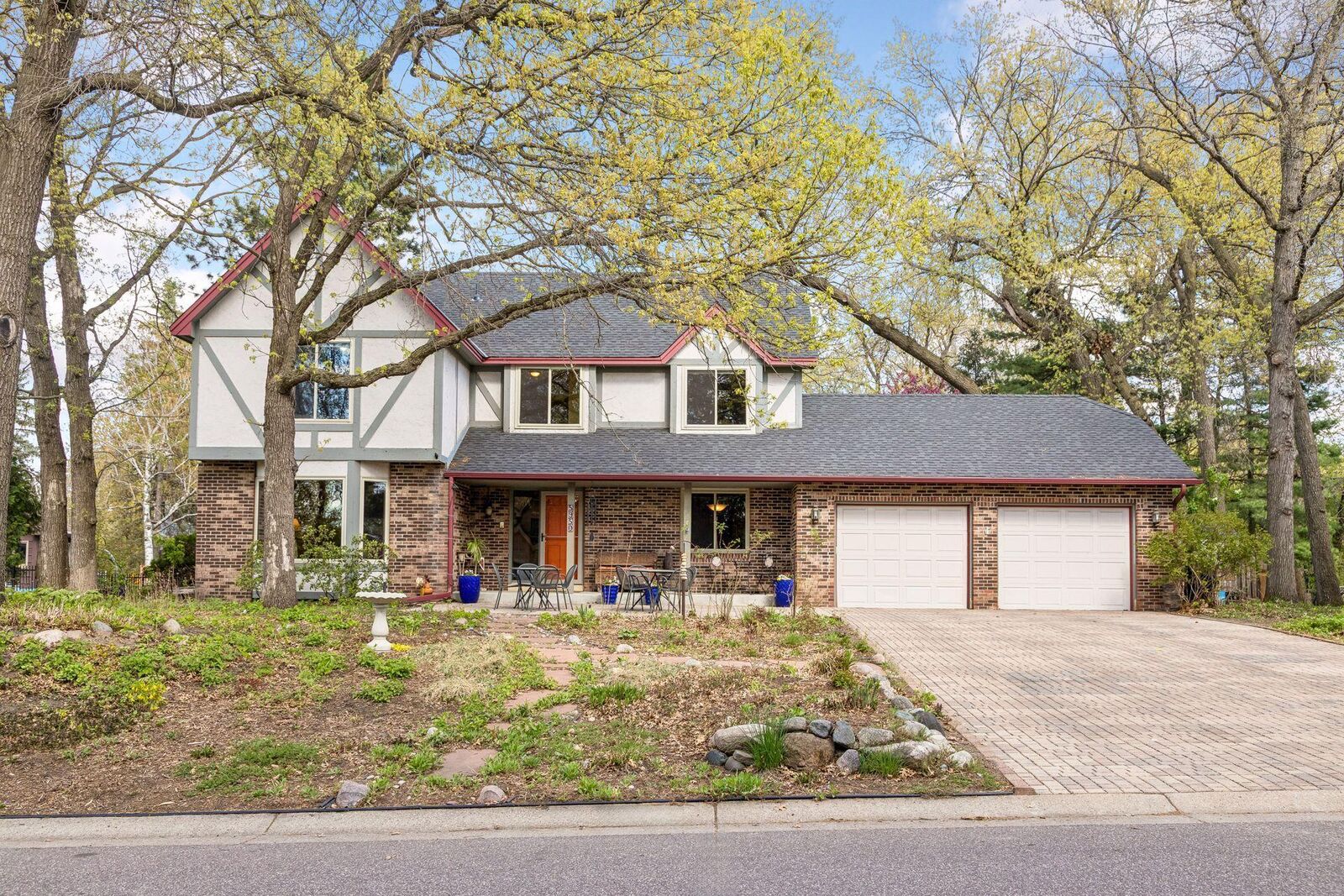 Property Photo:  5950 Churchill Street  MN 55126 