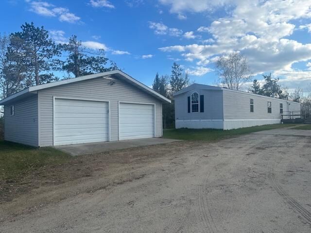 Property Photo: 799 Old Willow Court NW MN 56601