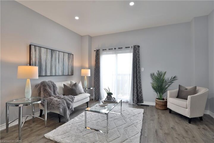 Property Photo:  45 Edenrock Drive  ON L8E 5L5 