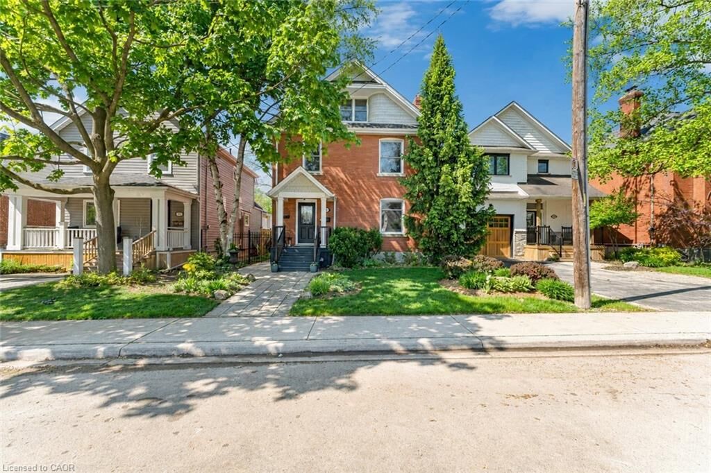 Property Photo:  546 Hurd Avenue  ON L7S 1T1 