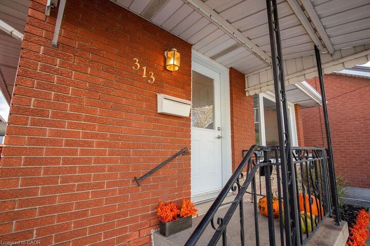 Property Photo:  313 Barton Street W  ON L8R 2J3 