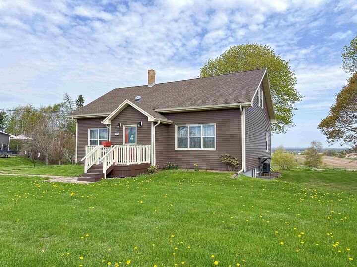 10628 Trans Canada Highway — photo 1
