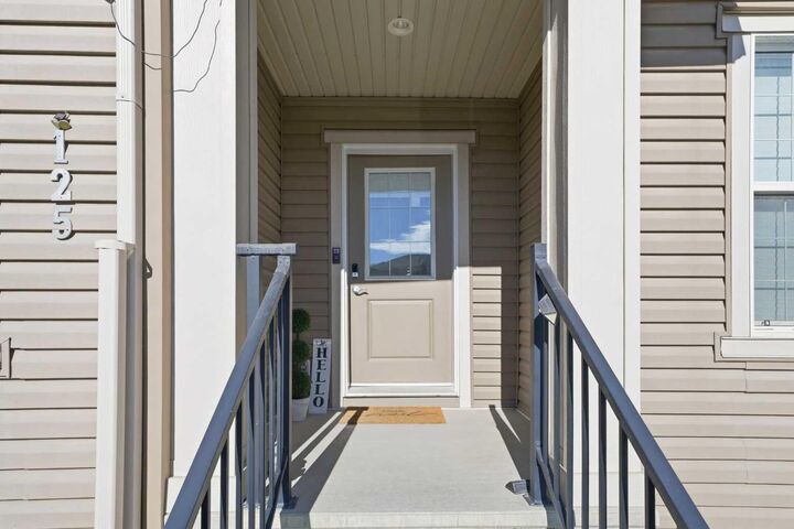 Property Photo: 125 Evanston Hill NW AB T3P 1J7