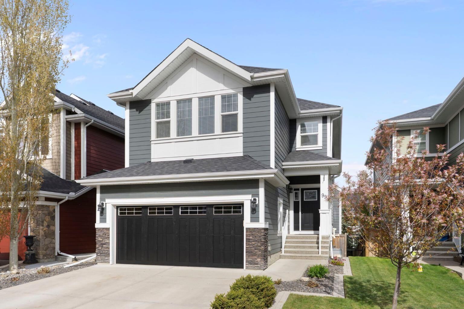 Property Photo: 99 Ridge View Close AB T4C 0P8