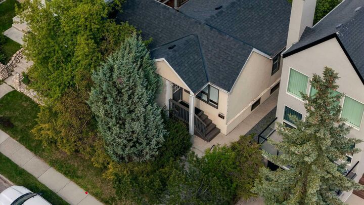 Property Photo: 3830 1 Street SW AB T2S 1R3