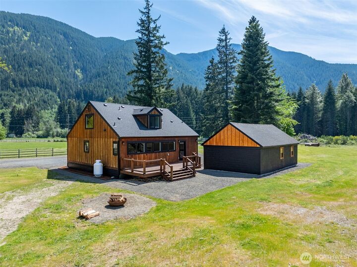 Property Photo:  12087  US Highway 12  WA 98361 