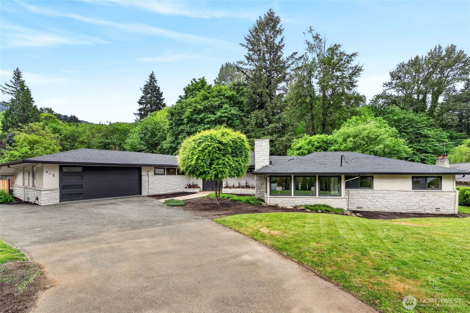 Property Photo: 415 Front Street S WA 98027