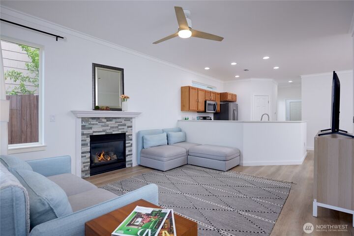 Property Photo: 725 SE Creekside Drive WA 99324