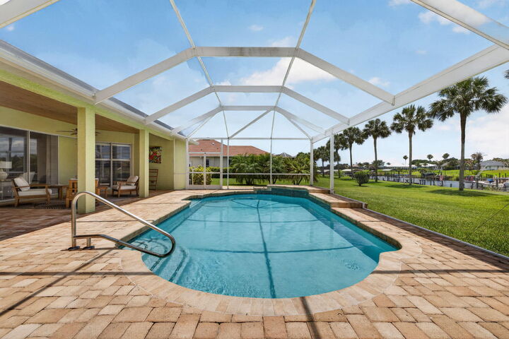 Property Photo:  2632 SW River Shore Drive  FL 34984 