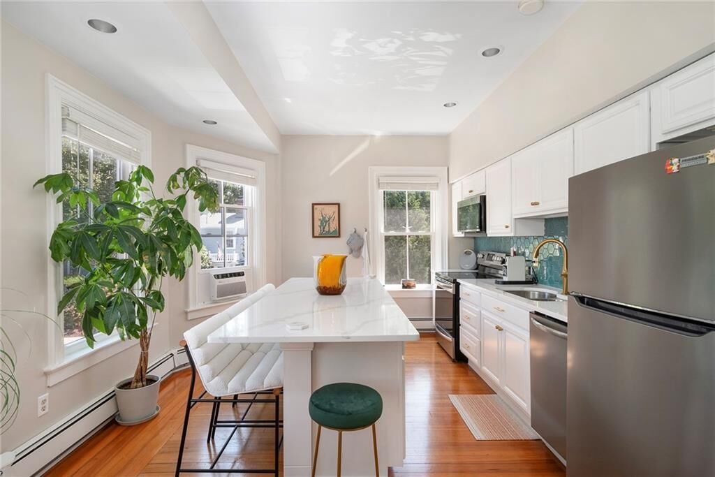 Property Photo:  109 Church Street 3  RI 02840 