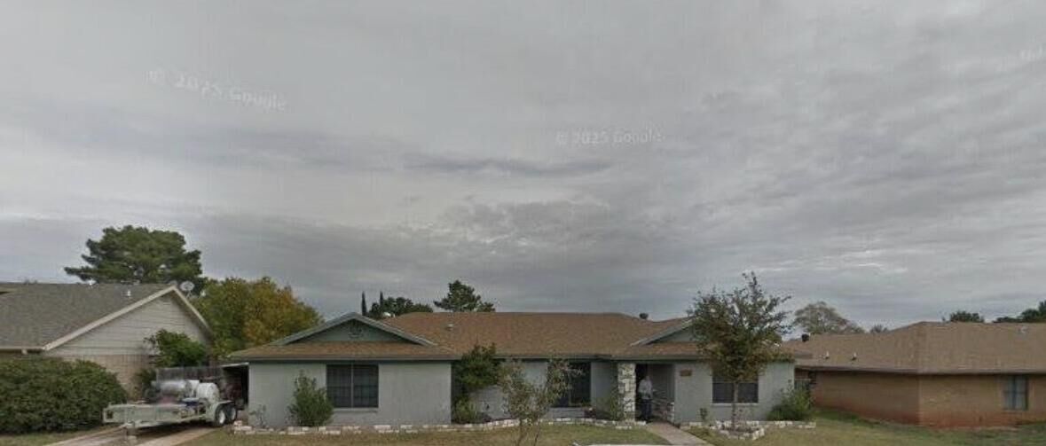Property Photo:  3826 Hillcrest Drive  TX 76904 