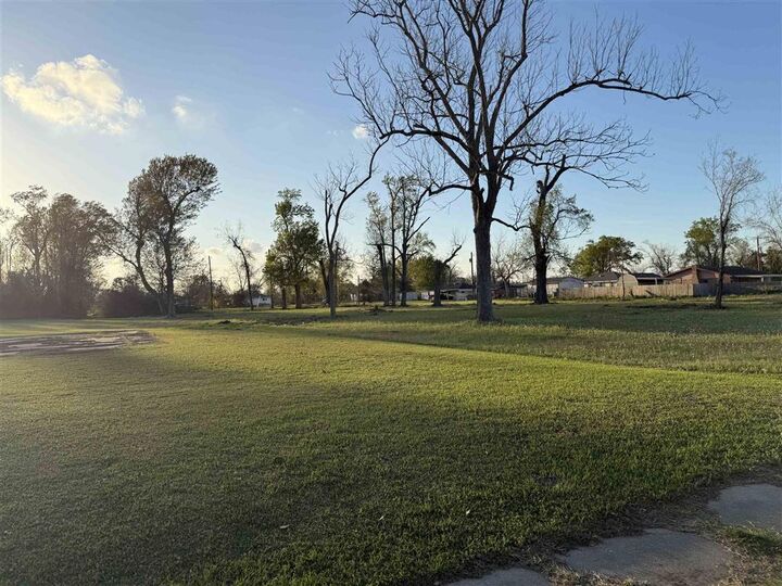 Property Photo: Tbd Lot 7 Adams Street LA 70601
