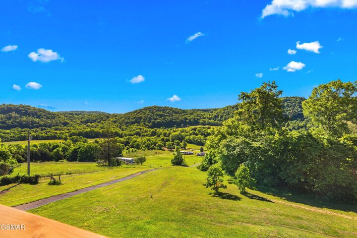 Property Photo:  1820 Babbs Mill Road  TN 37616 