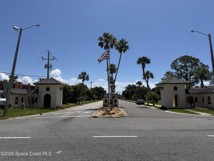 Property Photo:  195 Sea Breeze Circle  FL 32953 