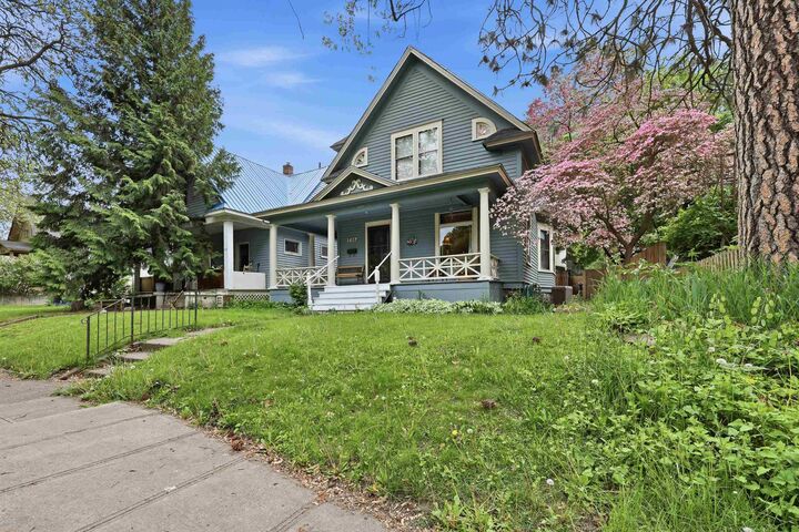 Property Photo:  1417 W 10th Ave  WA 99204 