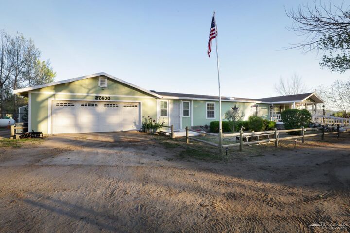Property Photo:  27400 Harness Drive  CA 93561 