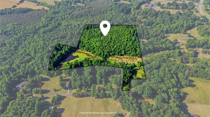 Property Photo: 3228 Jidemi Road NC 27406
