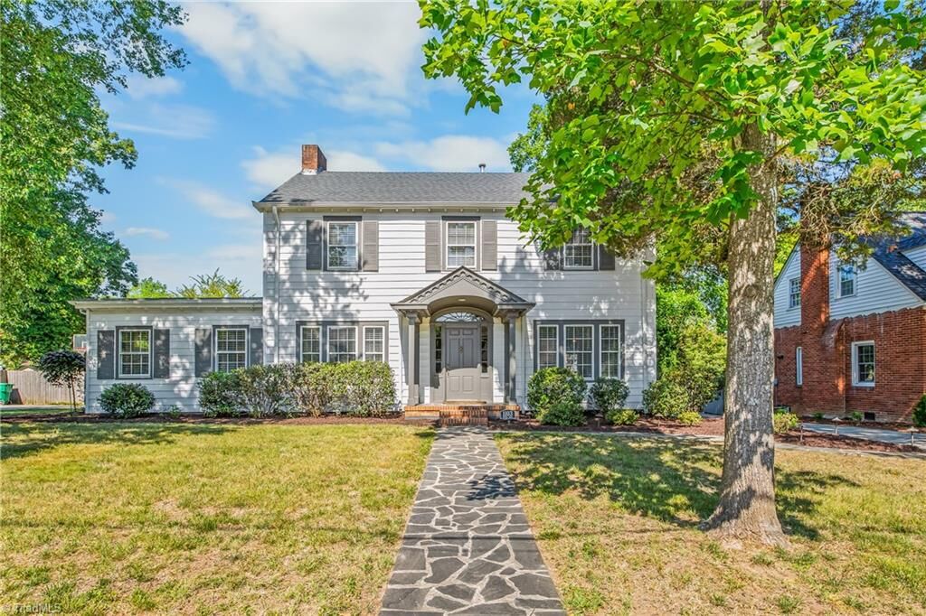 Property Photo:  1103 N Rotary Drive  NC 27262 
