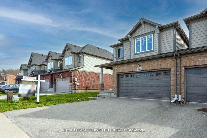 Property Photo: 146 Winterberry Boulevard ON L2V 0C1