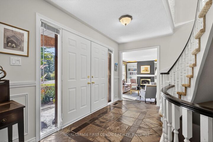 Property Photo: 26 Edgecombe Terrace ON L9X 0S2