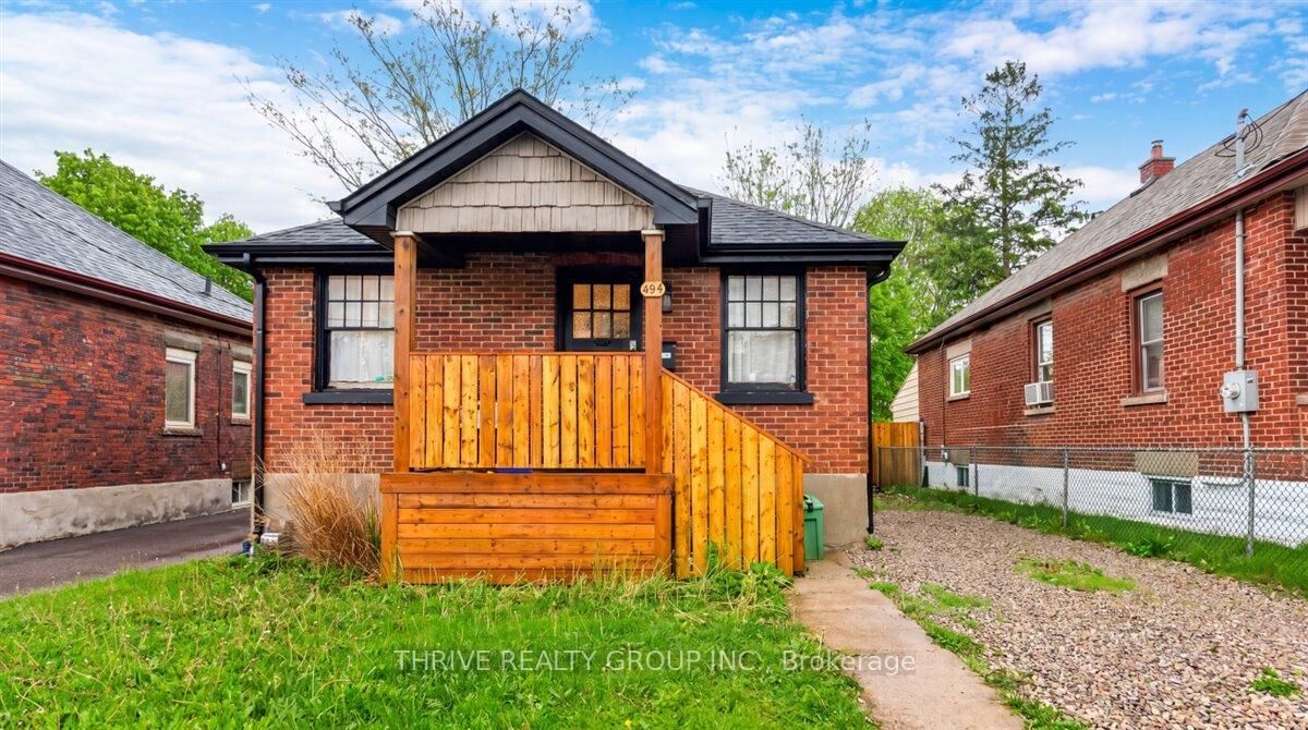 Property Photo: 494 Highbury Avenue N ON N5W 4K4