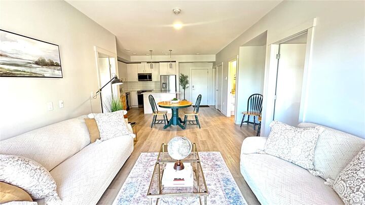 Property Photo: 120 Jensen Ave W 103E BC V9P 0H7