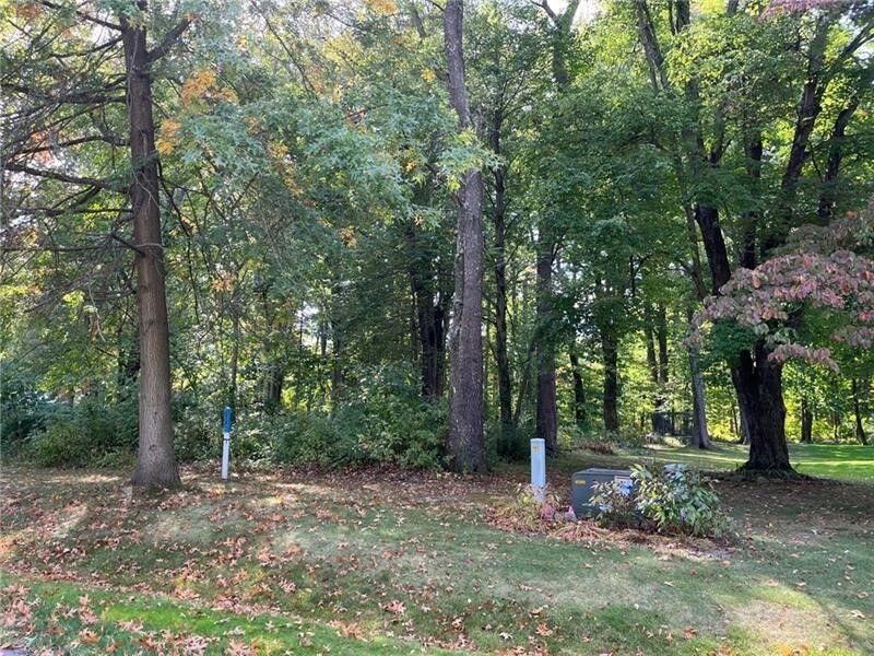 Property Photo:  0 Autumn Dr  PA 16137 