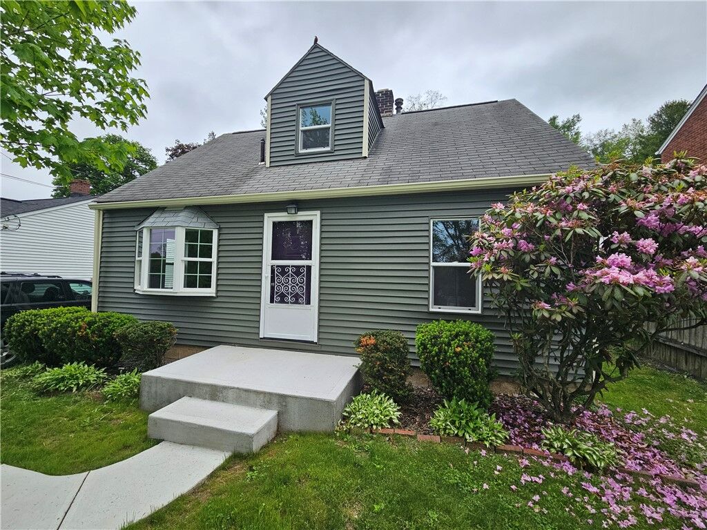 Property Photo:  520 Joffre St  PA 16117 