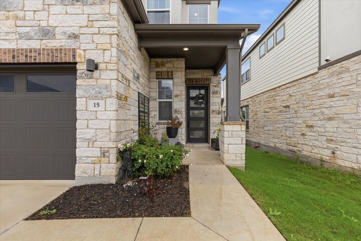 Property Photo:  1531 N Red Bud Lane 15  TX 78665 