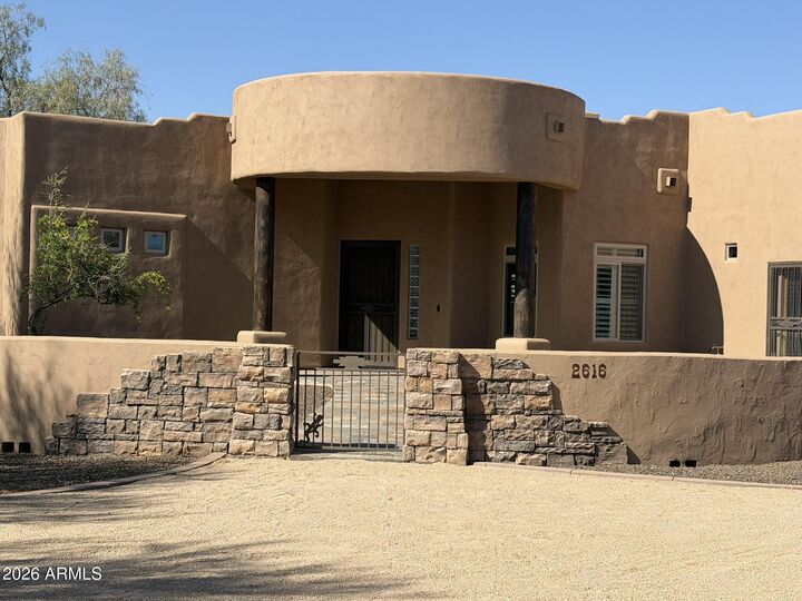 Property Photo: 2616 W Canyon Road AZ 85086
